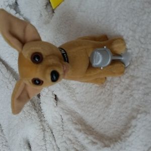 TACO BELL DOG - SINGER